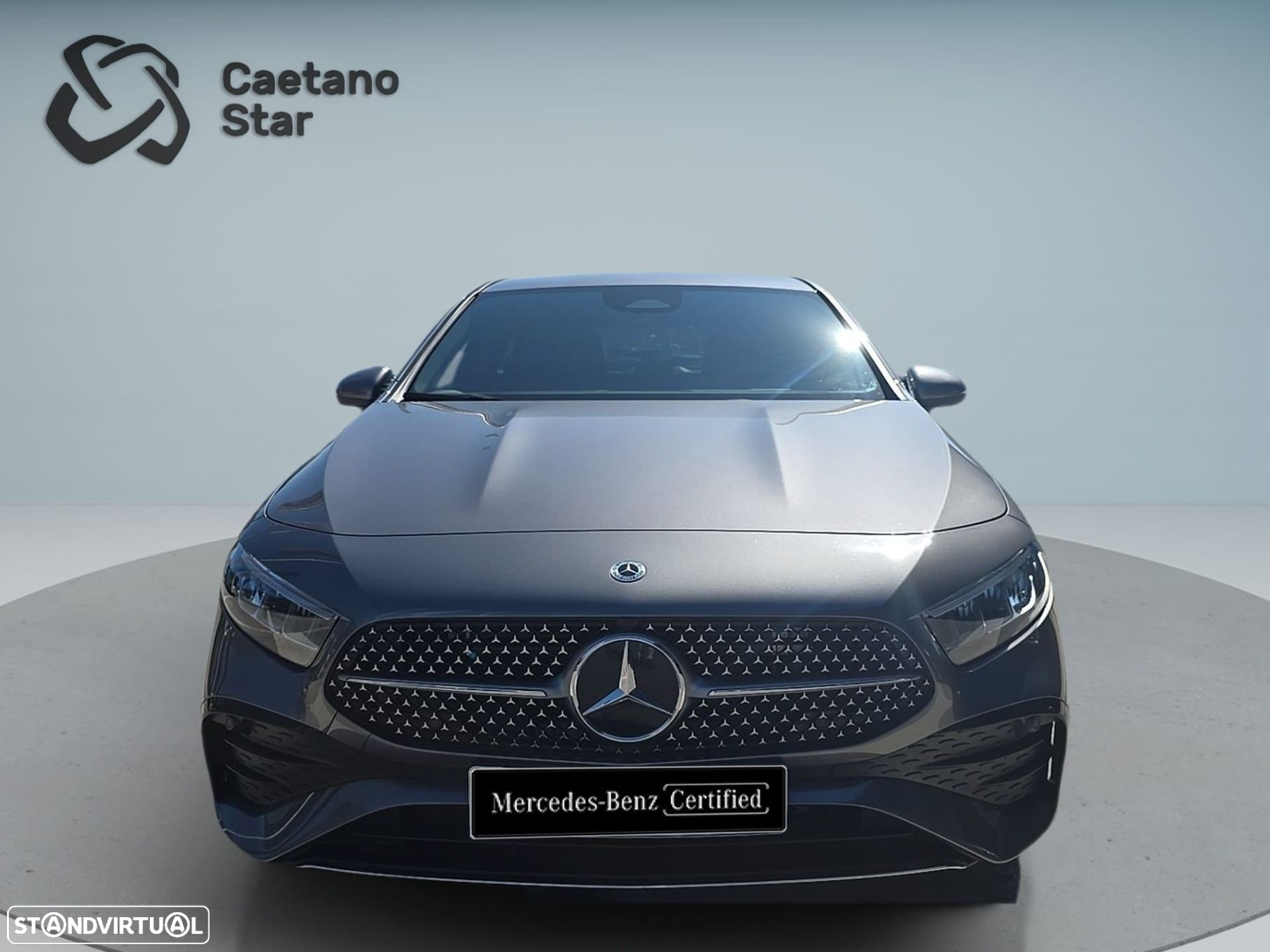 Mercedes-Benz A 250 e AMG Line - 4