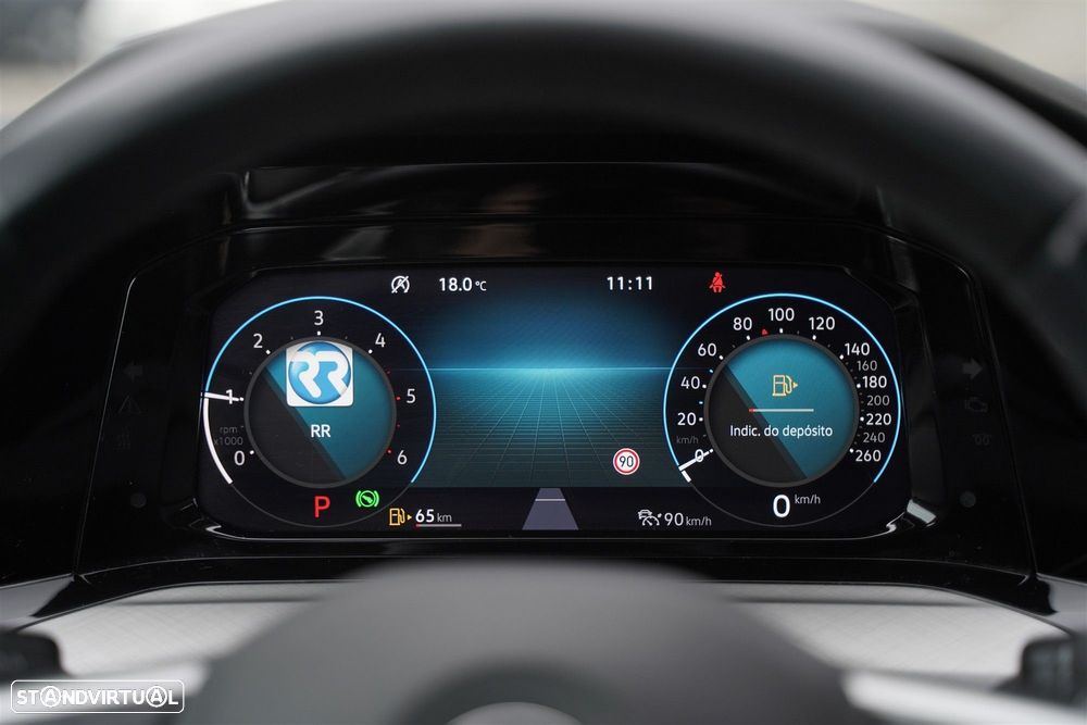 VW Golf 2.0 TDI Life DSG - 22