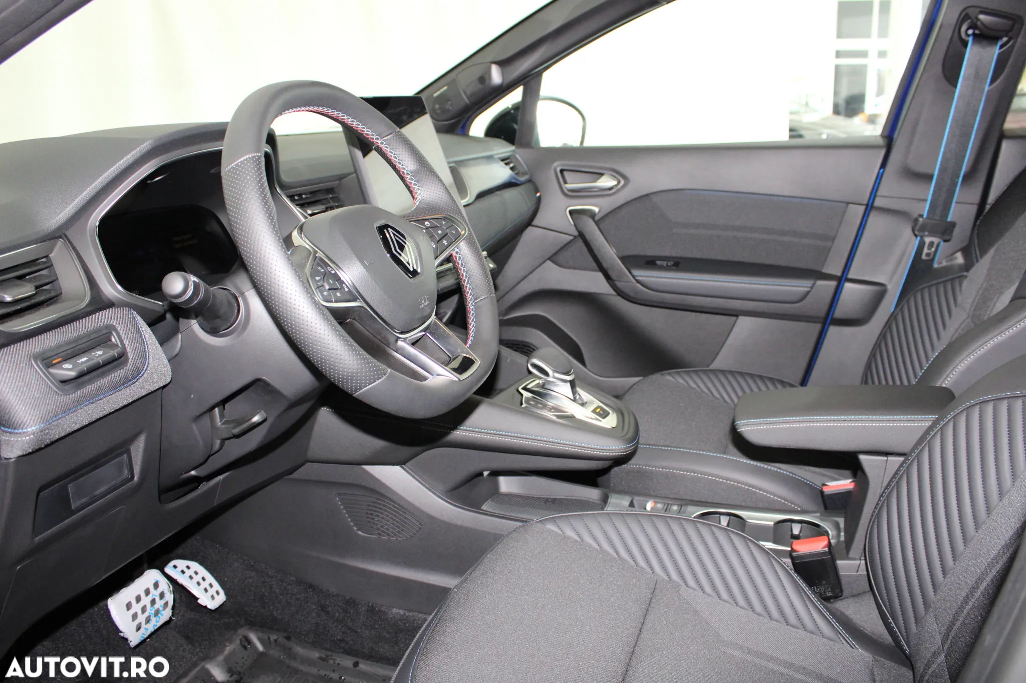 Renault Captur E-TECH Full Hybrid 145 Techno - 13