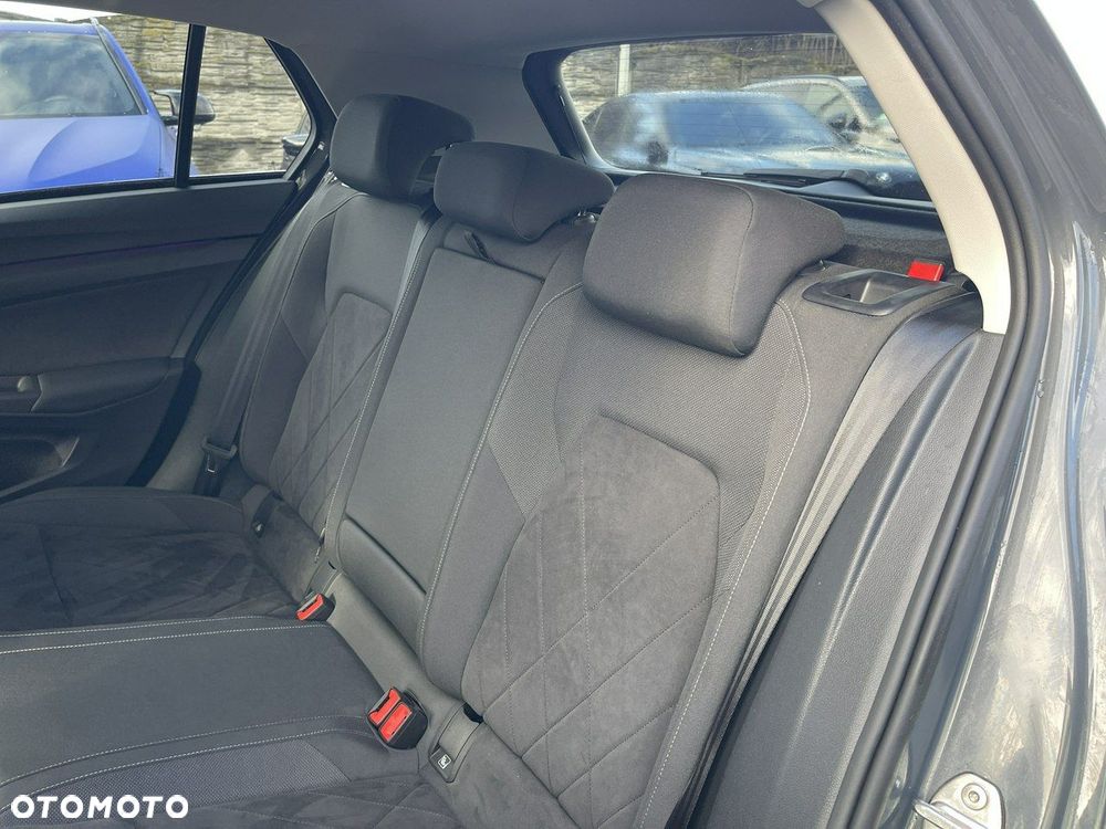 Volkswagen Golf 1.5 eTSI OPF DSG Move - 15