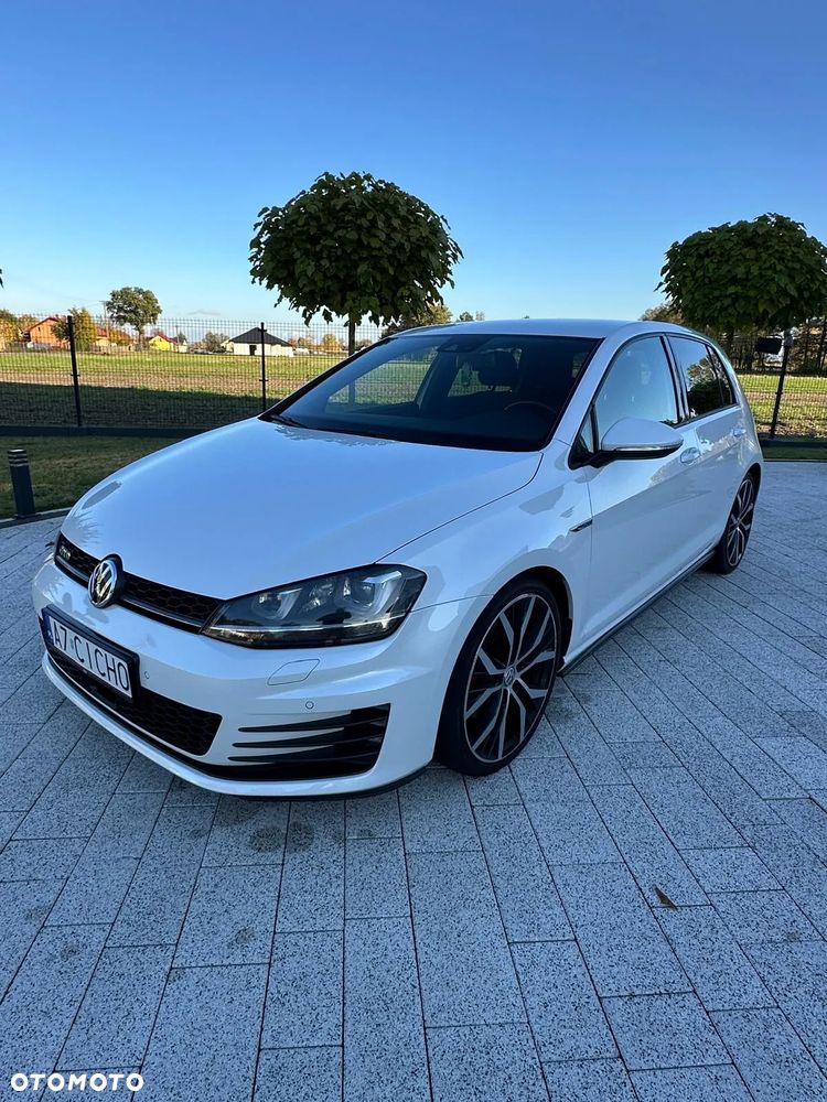Volkswagen Golf 2.0 TDI BMT GTD DSG - 7