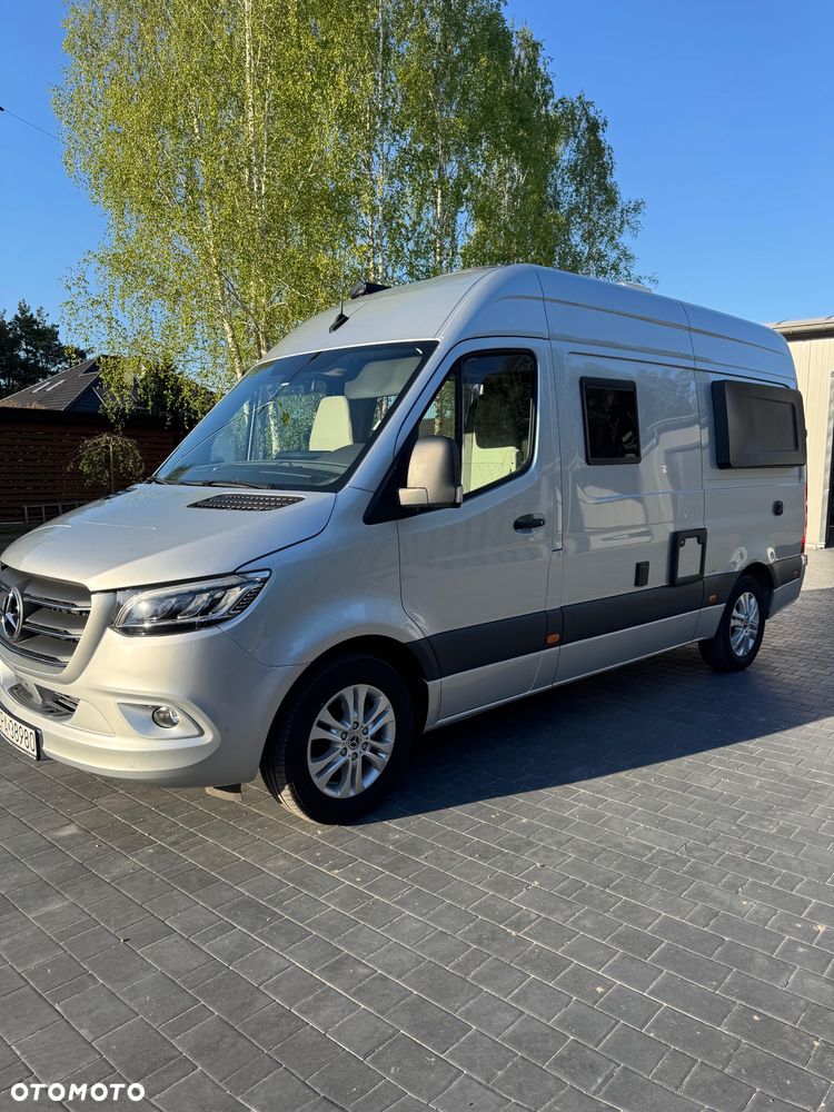 Mercedes-Benz Sprinter 319 Kamper - 4
