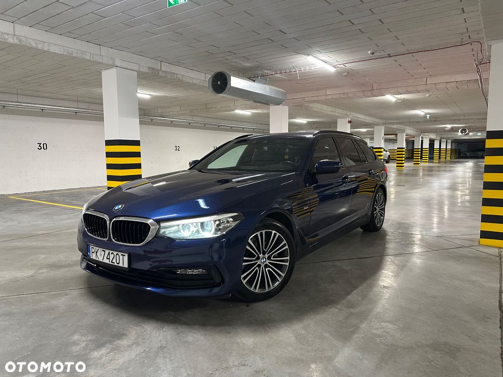 BMW Seria 5 520d Sport Line - 1