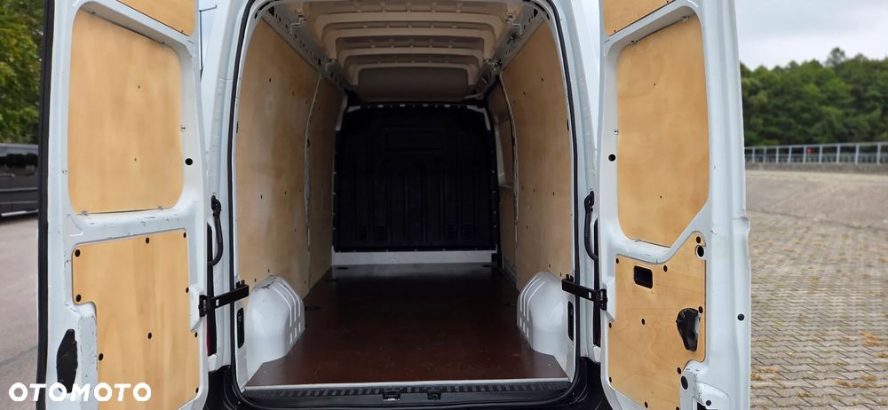 Renault Master - 13