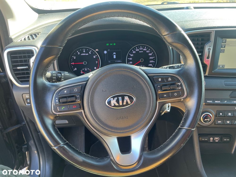 Kia Sportage 1.6 GDI 2WD DREAM-TEAM EDITION - 12