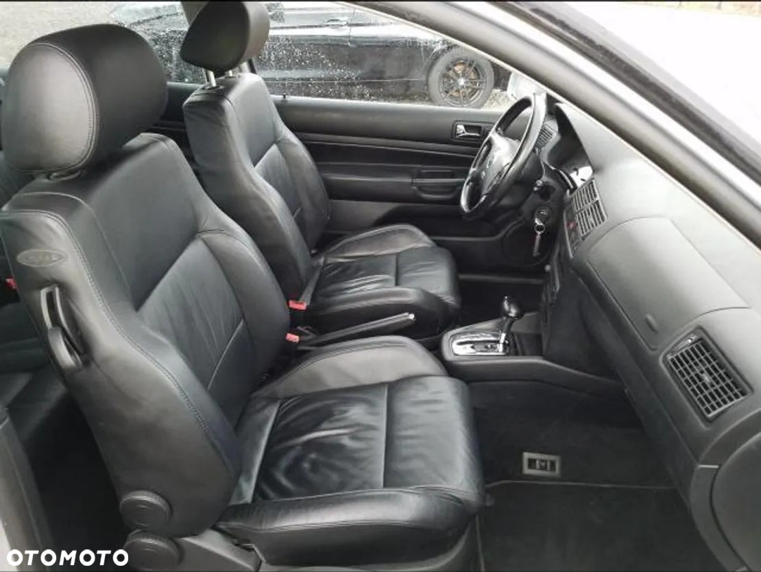 Volkswagen Golf - 9