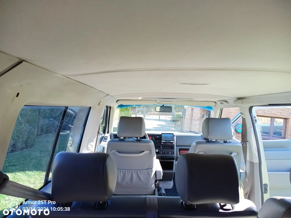 Volkswagen Transporter - 24