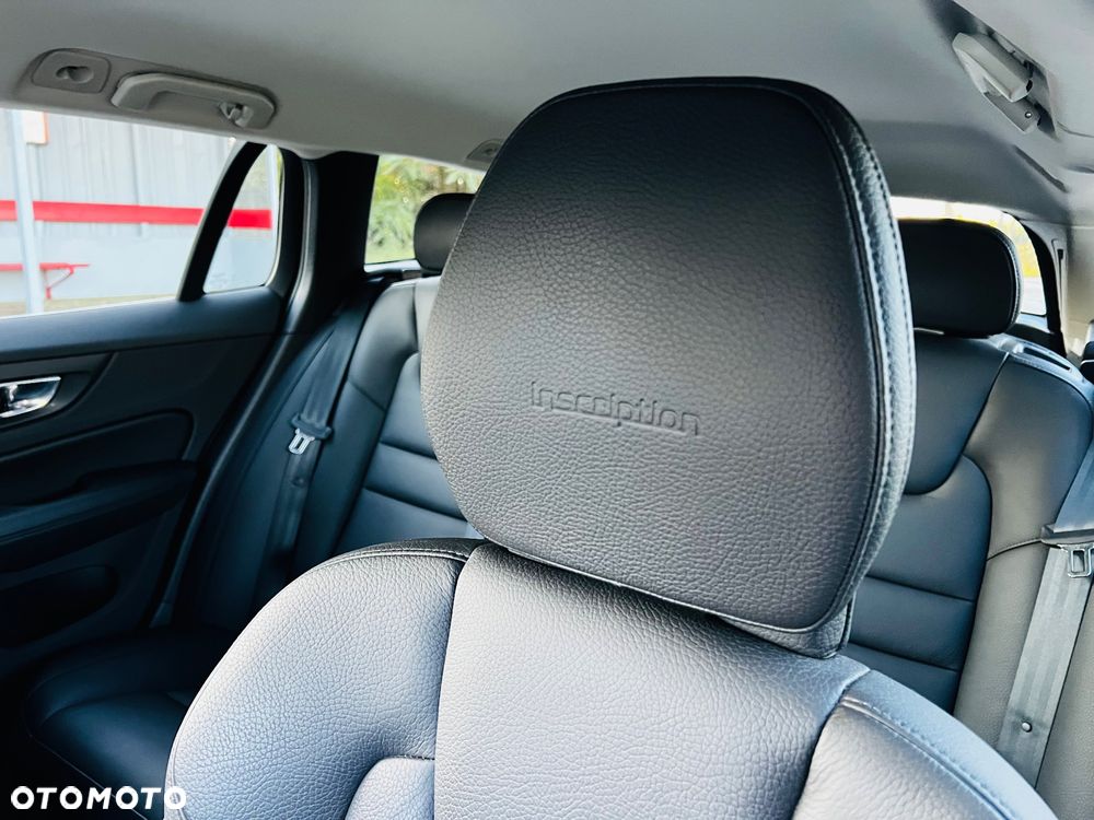 Volvo V60 B4 D Inscription - 31