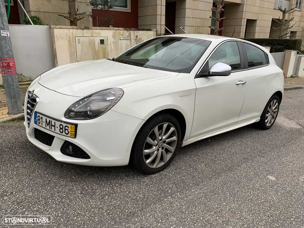 Alfa Romeo Giulietta 1.6 JTDM Distinctive - 1