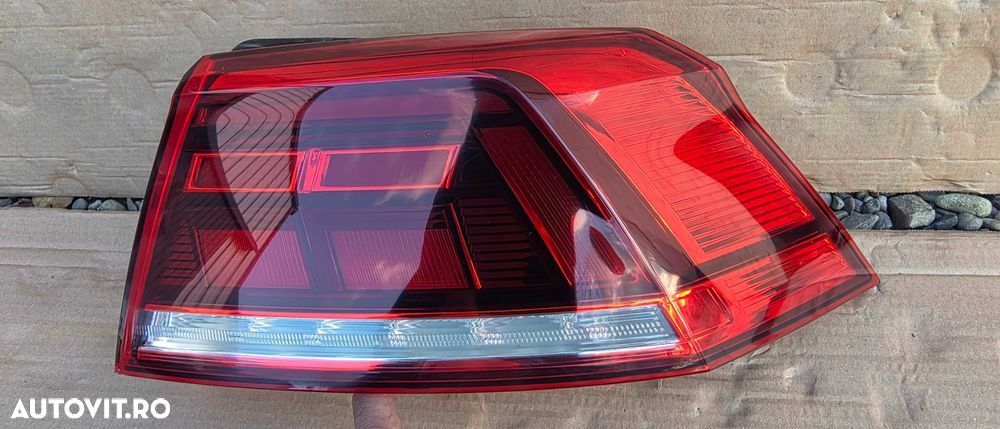 Stop dreapta VW Passat B8 Facelift LED sedan 2019 2020 / 2021 2022 - 1
