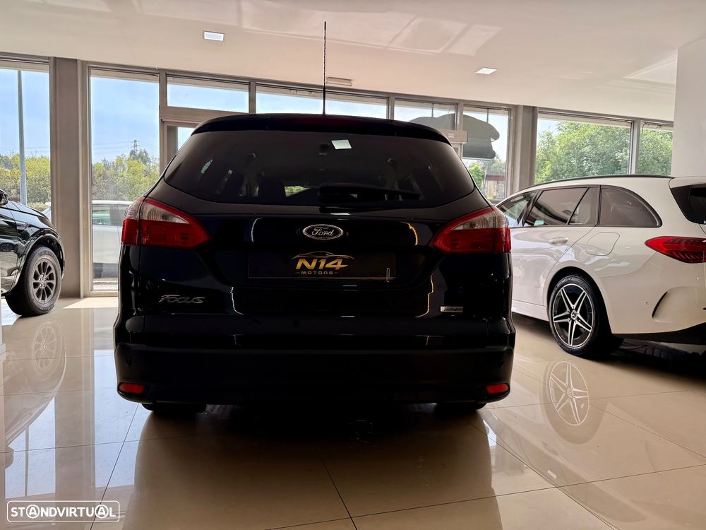 Ford Focus SW 1.6 TDCi ECOnetic 88g S&S Titanium - 9