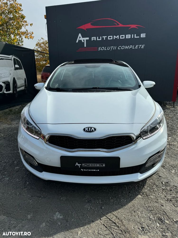 Kia Ceed 1.6 CRDi 136 ISG Platinum Edition - 3