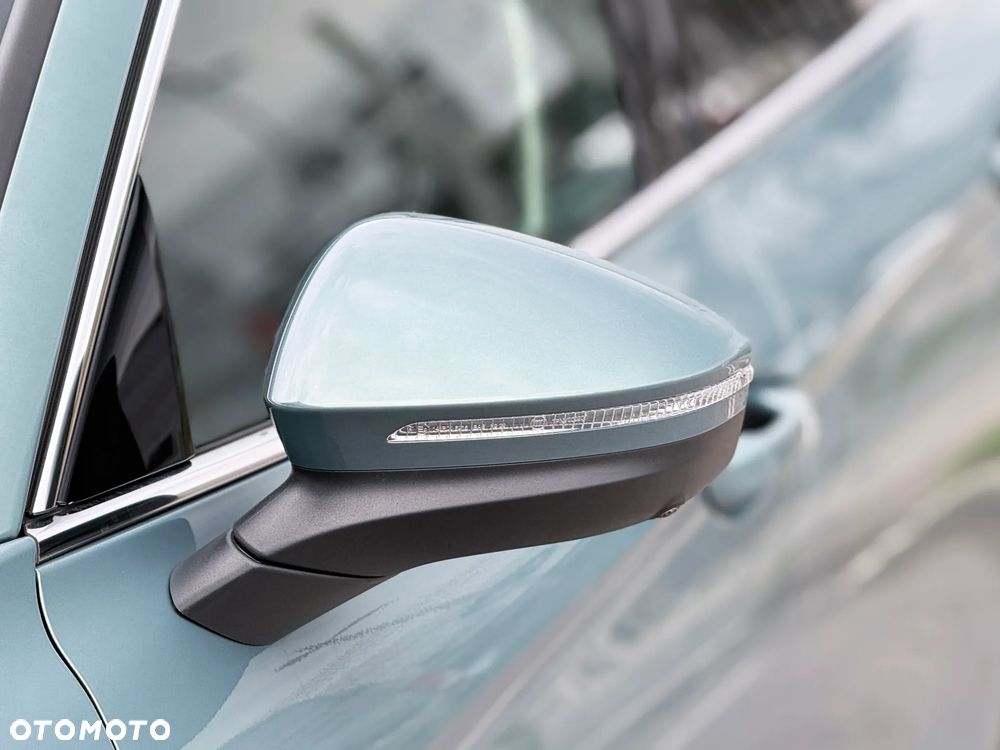 Volkswagen Tiguan 1.5 eTSI Special Edition DSG - 17