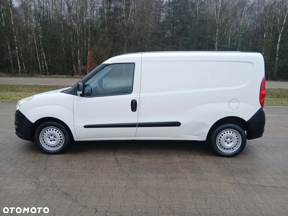 Opel COMBO - 22
