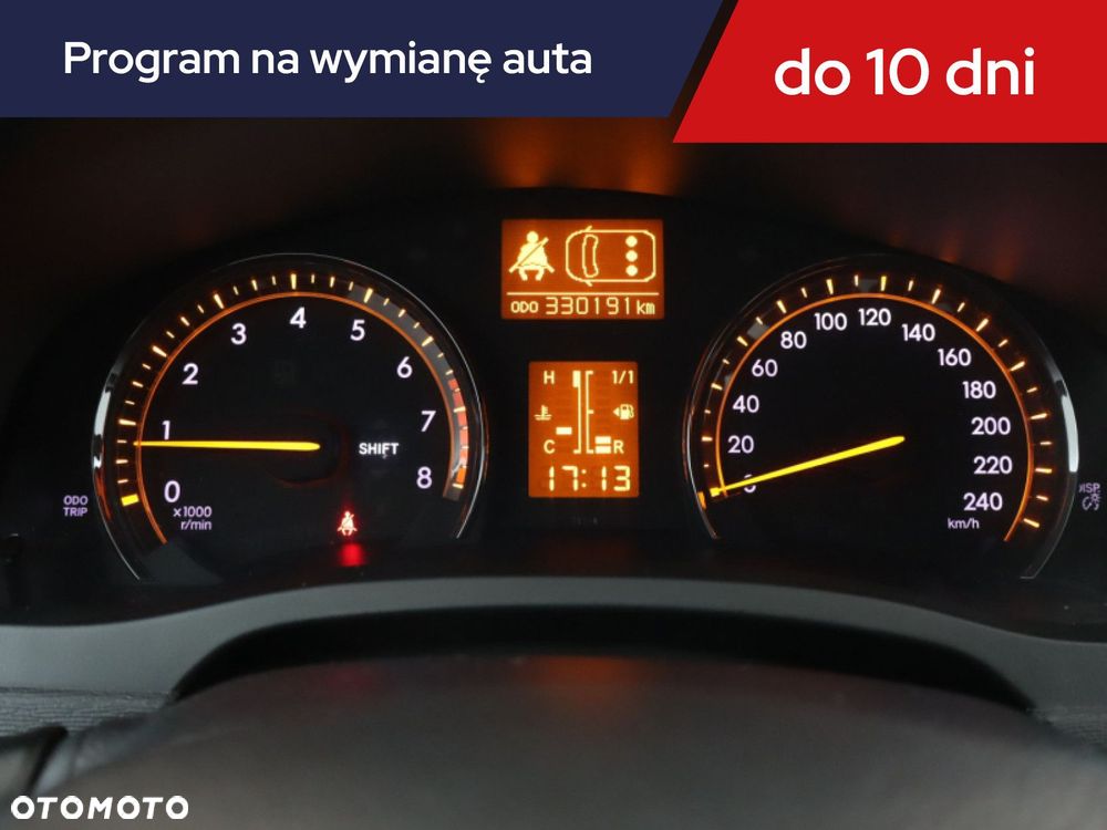 Toyota Avensis - 13