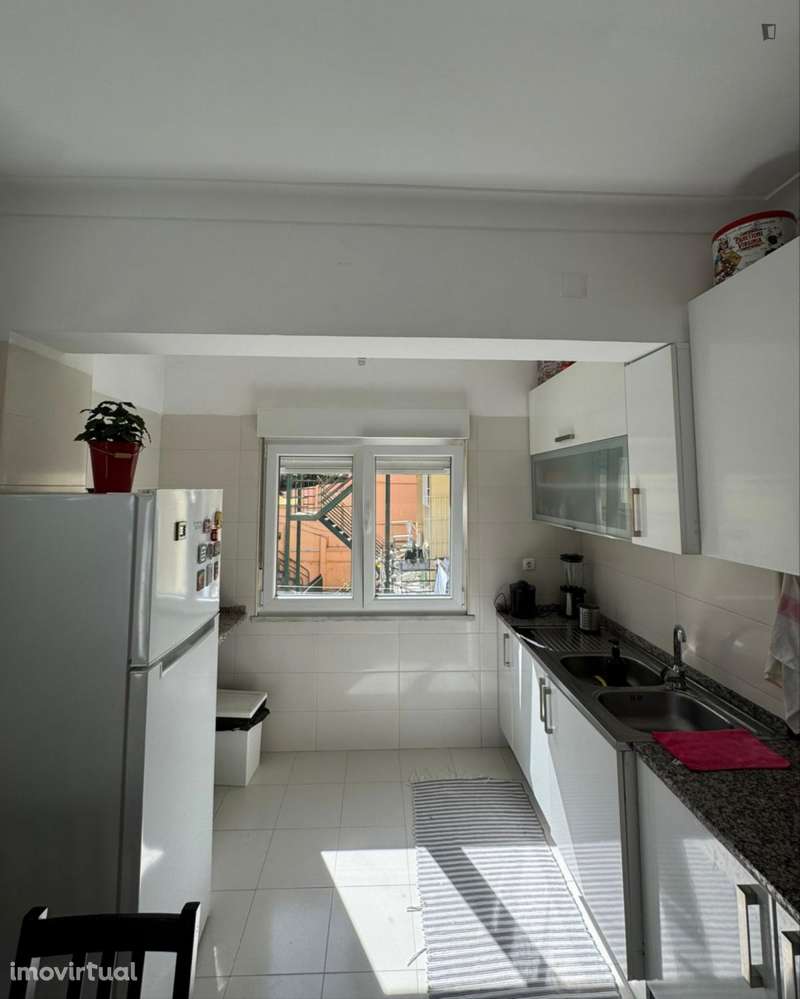 Quarto - localizado em Lisbon - Grande imagem: 5/10