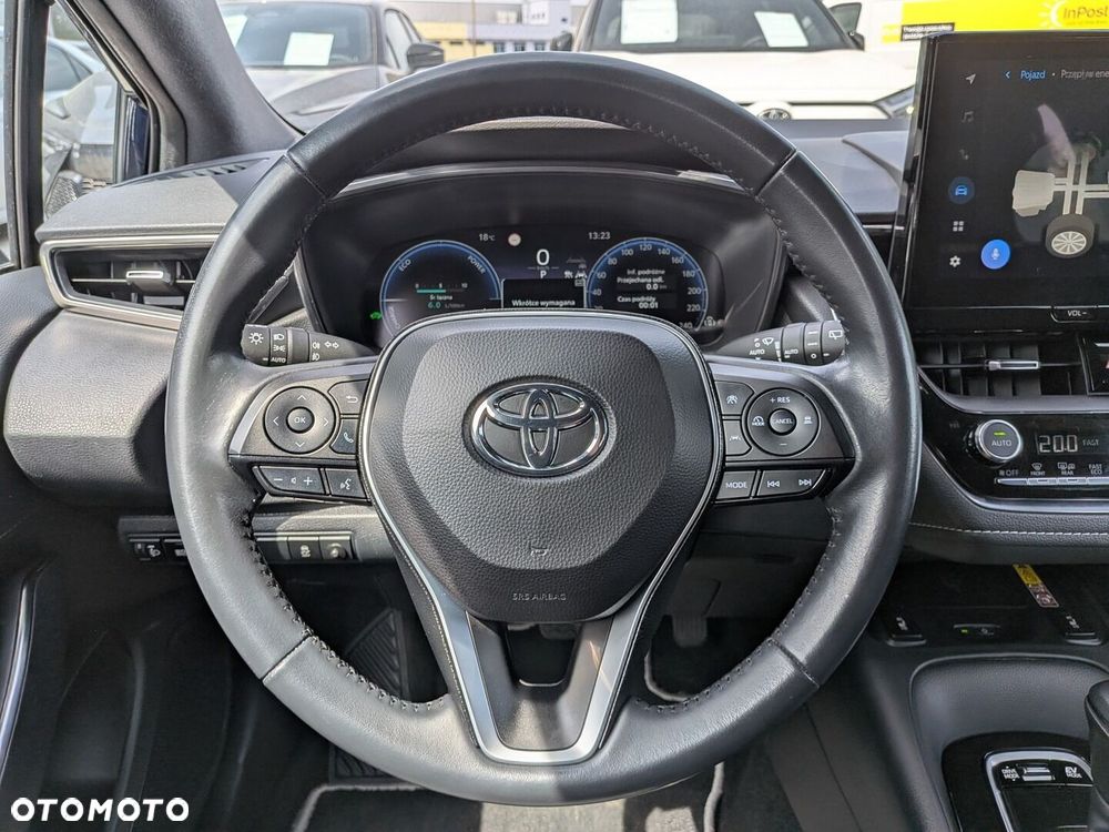Toyota Corolla 1.8 Hybrid Comfort - 32