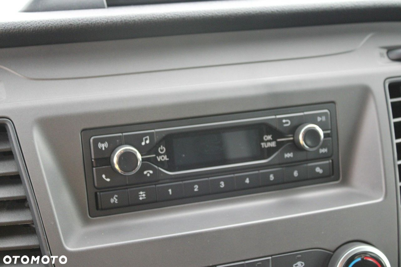Ford Transit Custom - 19