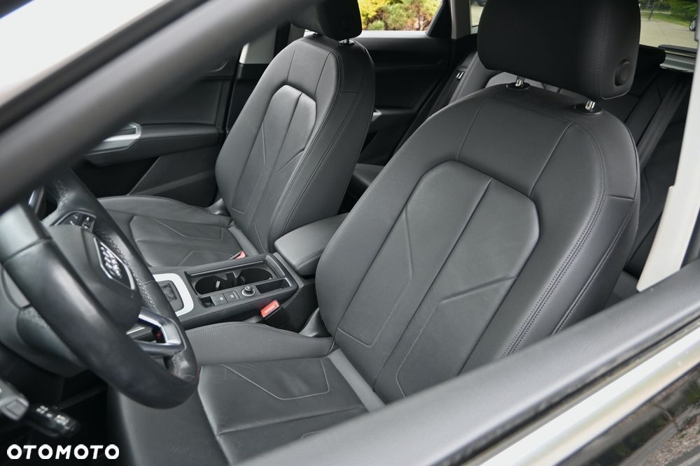 Audi Q3 Sportback 35 TDI S tronic S line - 25