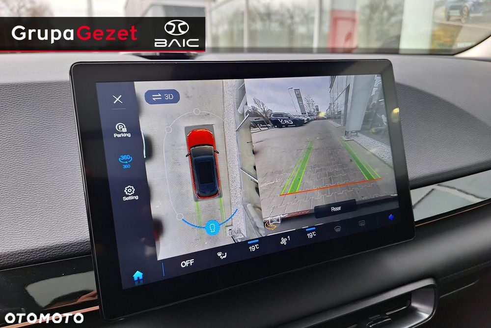 BAIC 5 1.5T Comfort DCT - 15