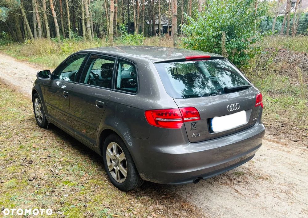 Audi A3 Sportback - 3