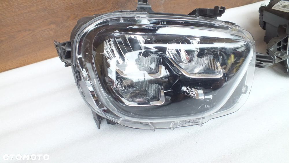 Lampa przednia lewa prawa Fulled Citroen C3  III - 2