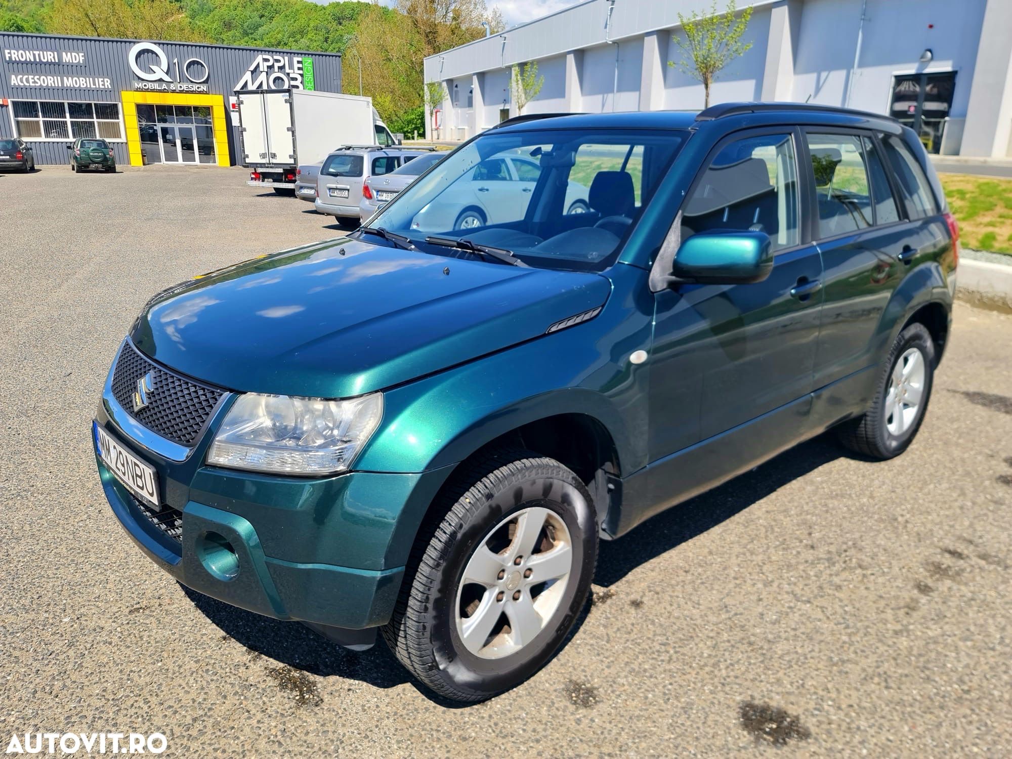 Suzuki Grand Vitara 2.0 Comfort - 1