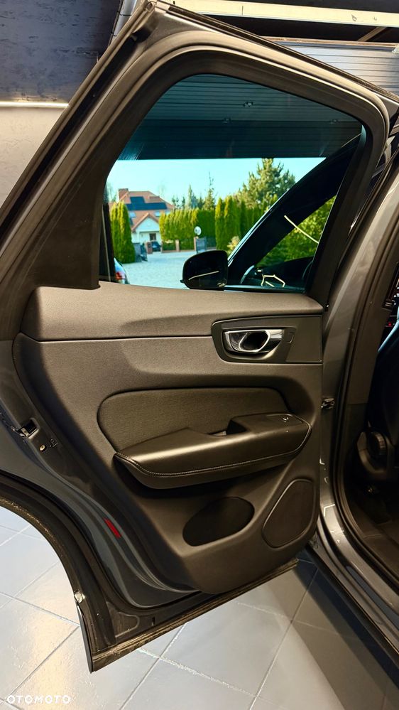 Volvo XC 60 - 16