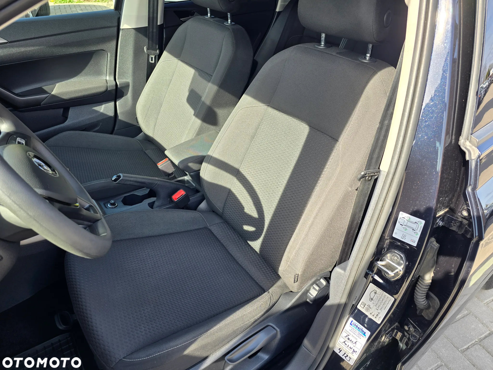 Volkswagen Polo - 12