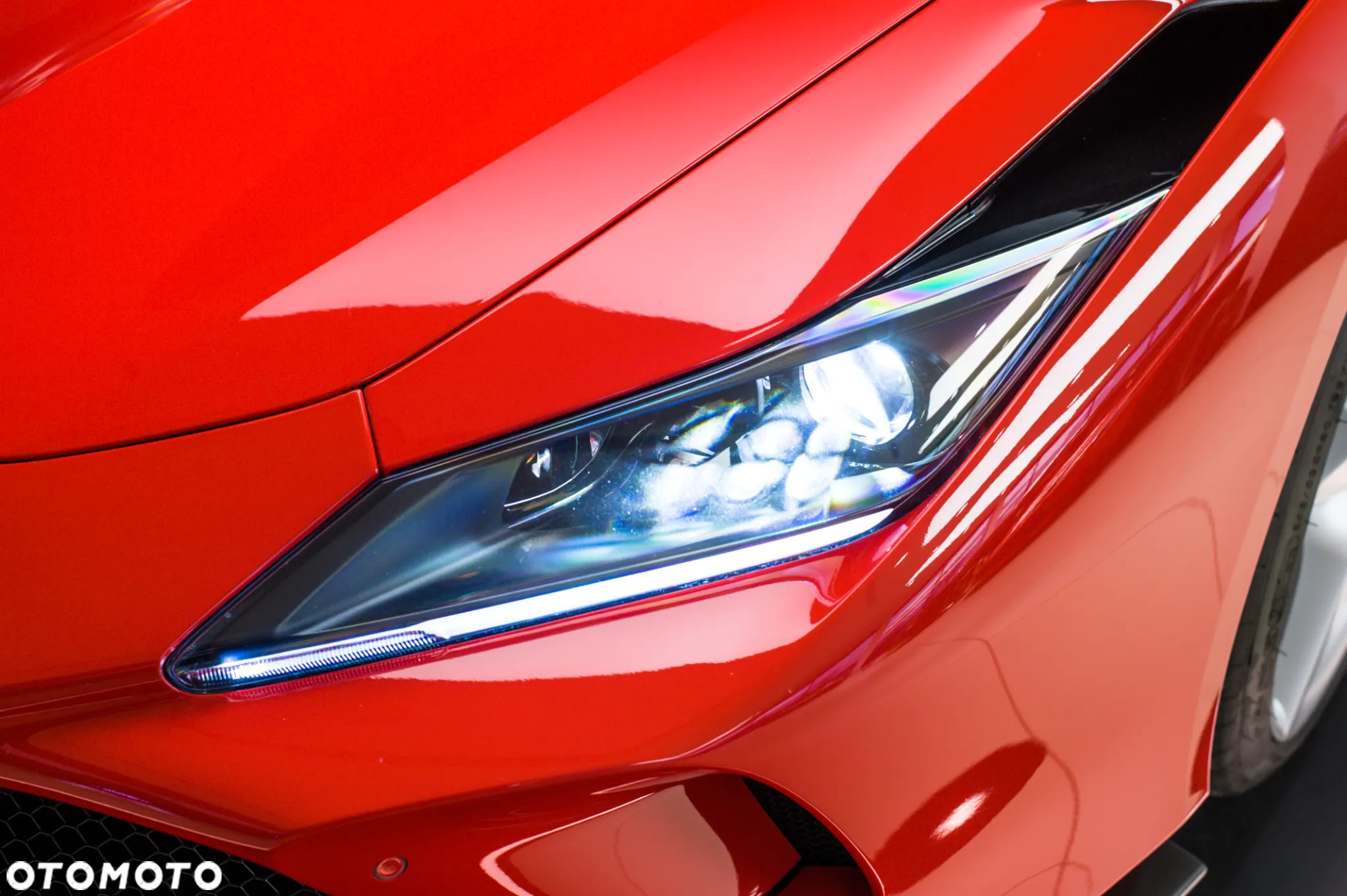 Ferrari F8 Spider - 10