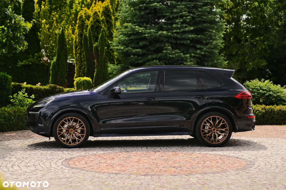 Porsche Cayenne S Tiptronic S - 11