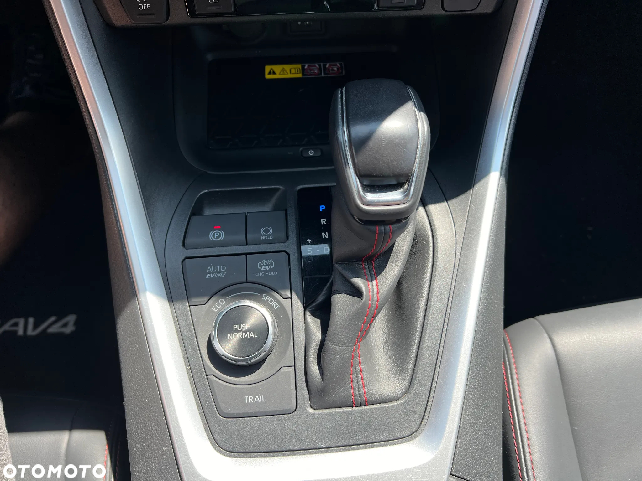 Toyota RAV4 2.5 Plug-In Hybrid Dynamic 4x4 - 38