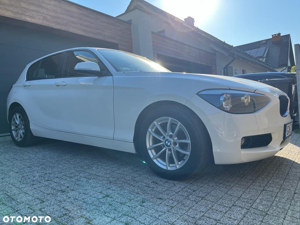 BMW Seria 1 114i - 6
