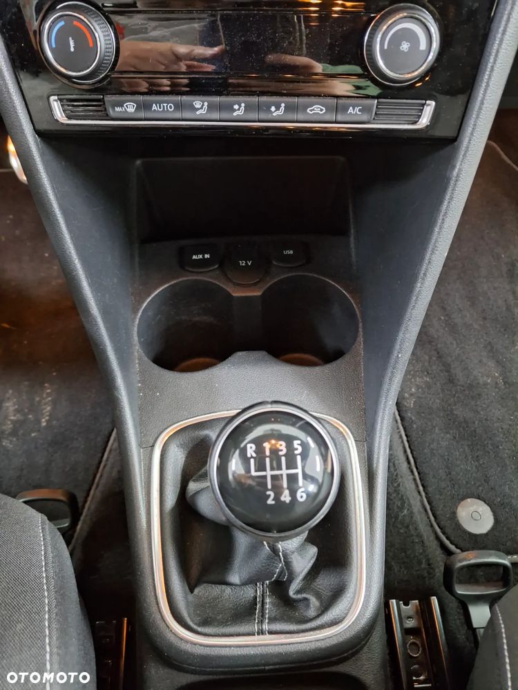 Volkswagen Polo - 17