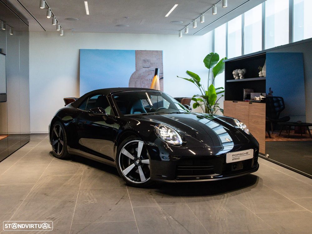 Porsche 911 (992) Carrera PDK - 17