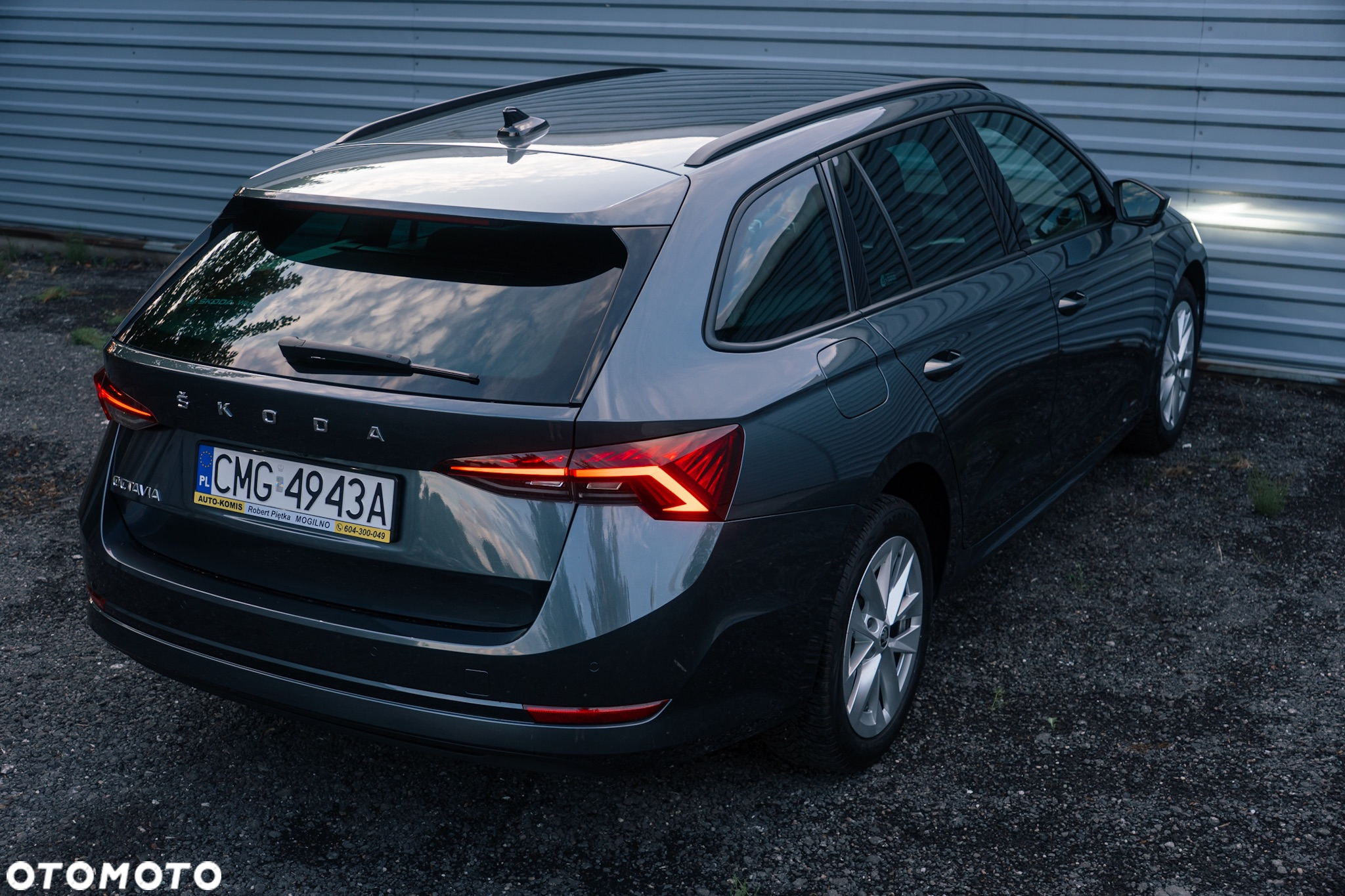 Skoda Octavia 2.0 TDI Ambition DSG - 22