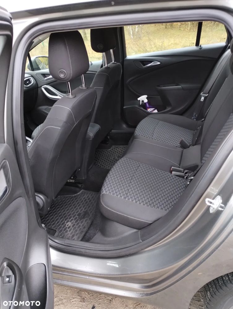 Opel Astra V 1.4 T Enjoy - 8