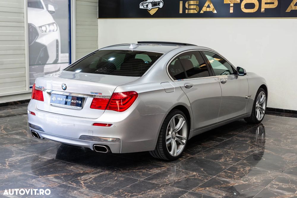BMW Seria 7 730d Aut. - 34