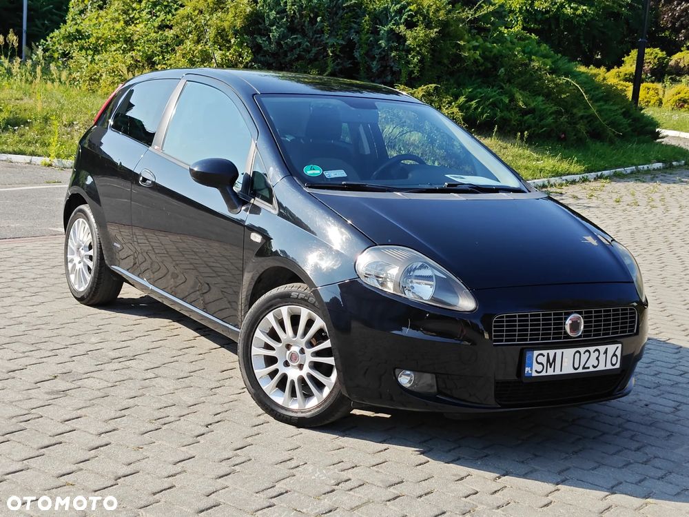 Fiat Grande Punto 1.4 8V Racing - 1