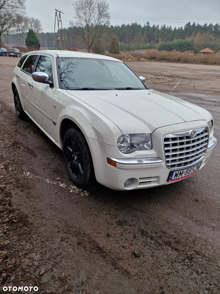Chrysler 300C 5.7 V8 HEMI AWD Automatik - 6