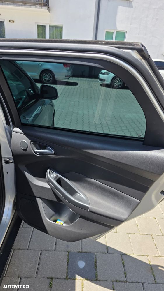 Ford Focus - 5
