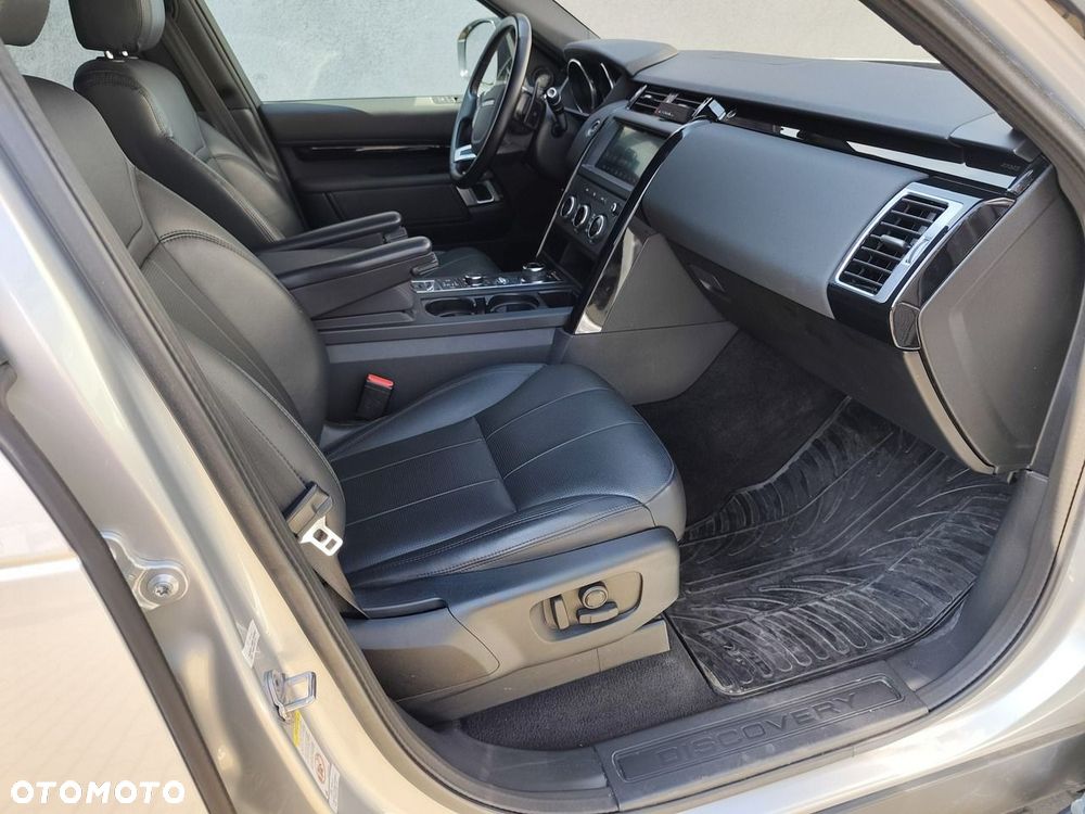 Land Rover Discovery 3.0 Si6 HSE Luxury - 27