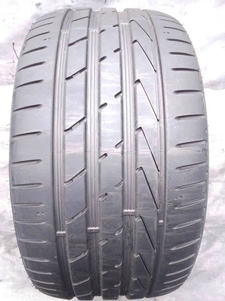 Hankook Ventus S1 EVO2 265/30 ZR20 94Y 2023 7-7.5mm - 1