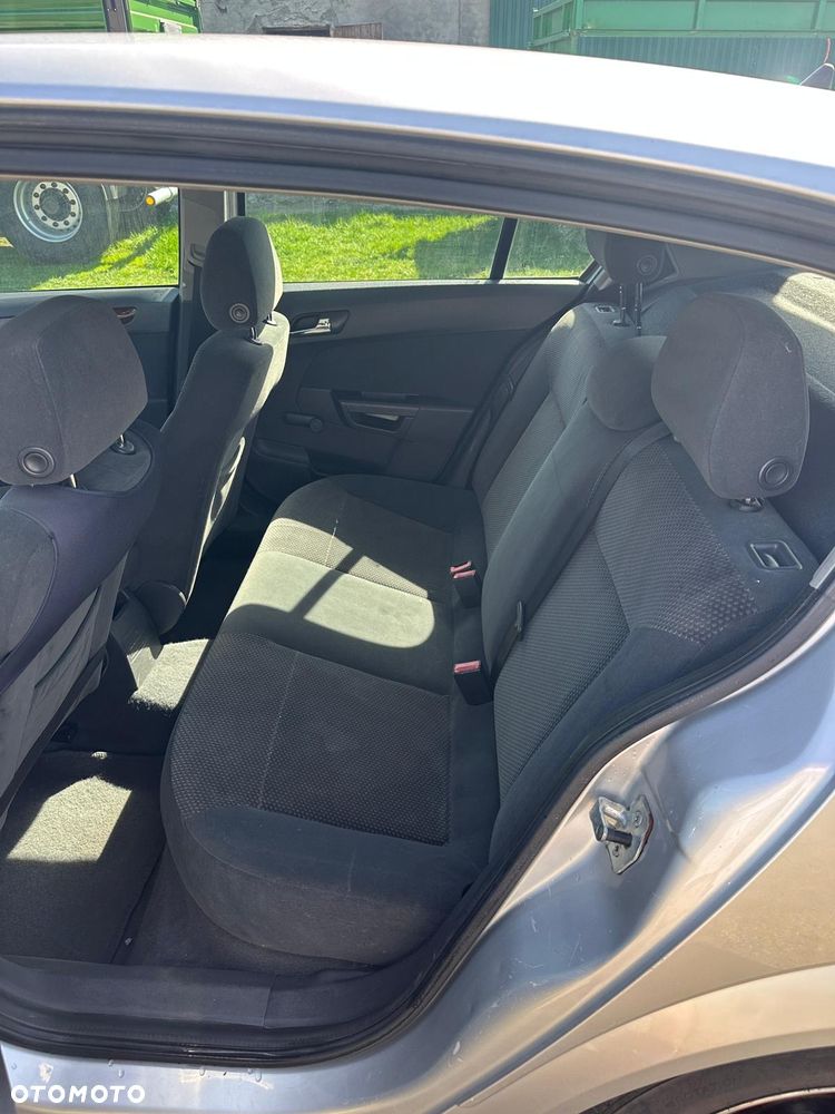 Opel Astra 1.8 Edition Plus - 9