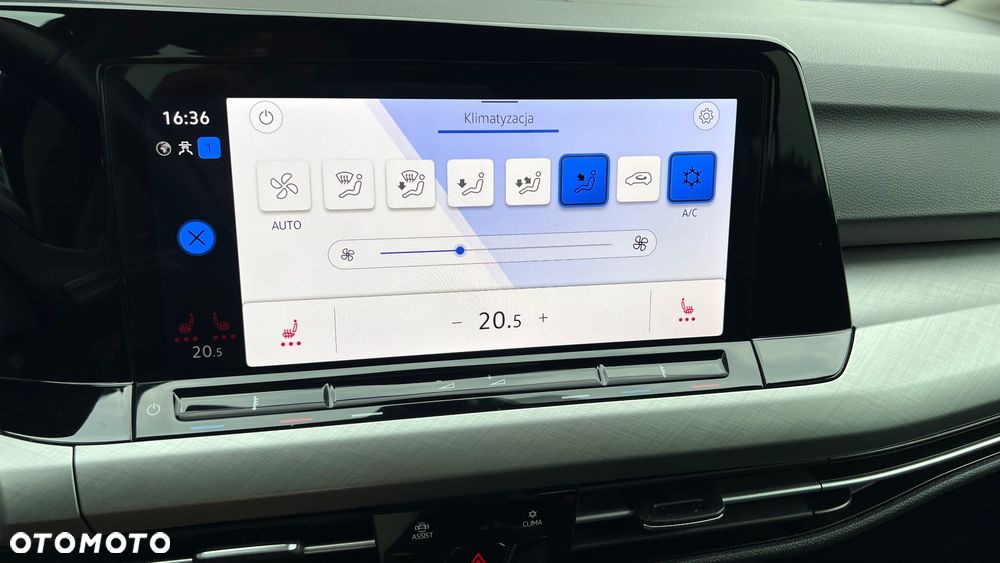Volkswagen Golf 1.5 TSI EVO Life - 18