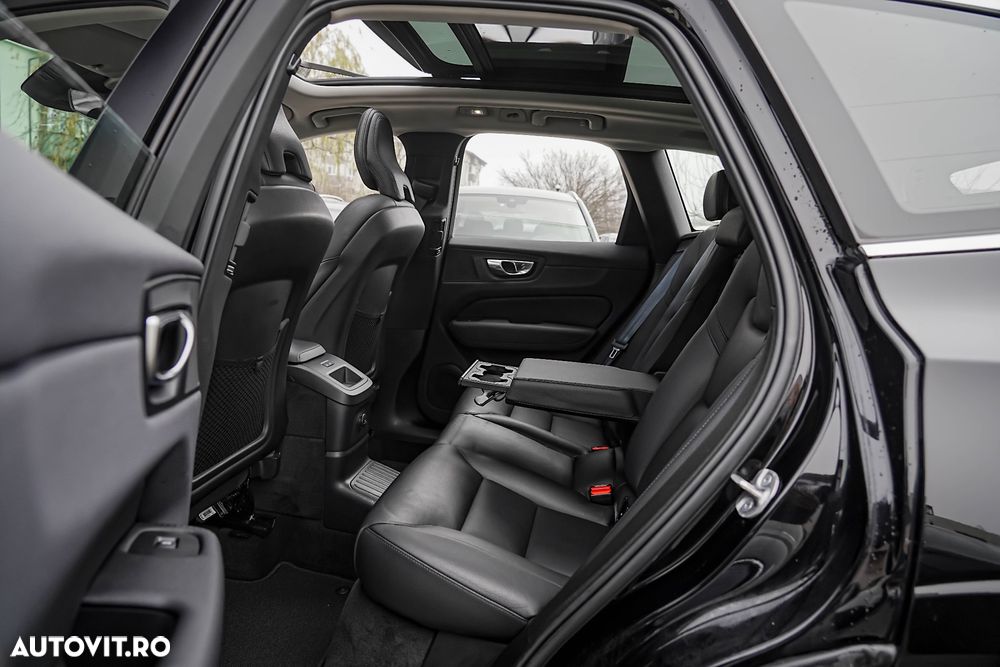 Volvo XC 60 Recharge T6 Twin Engine eAWD Inscription Expression - 21