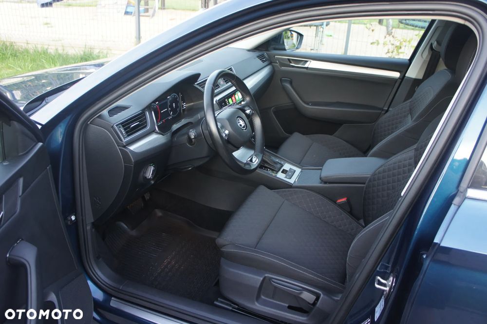 Skoda Superb 2.0 TDI SCR Ambition DSG - 8