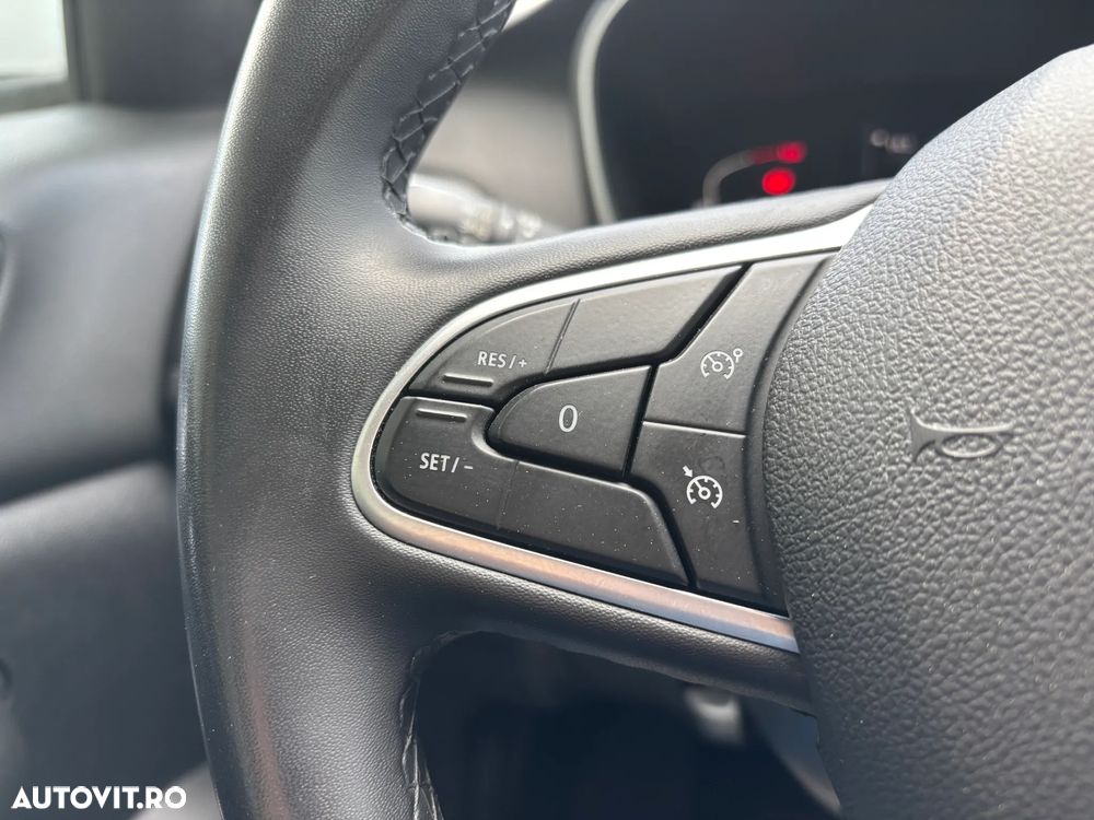 Renault Megane TCe GPF EDC Intens - 15