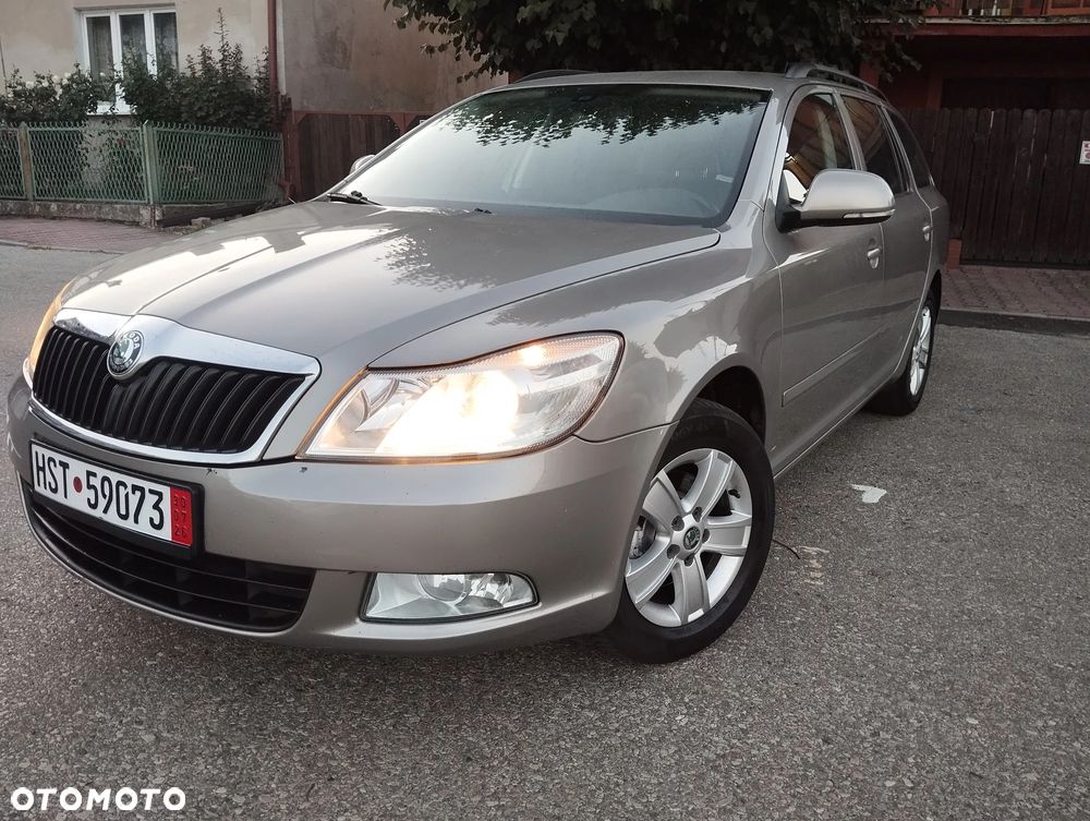 Skoda Octavia - 2