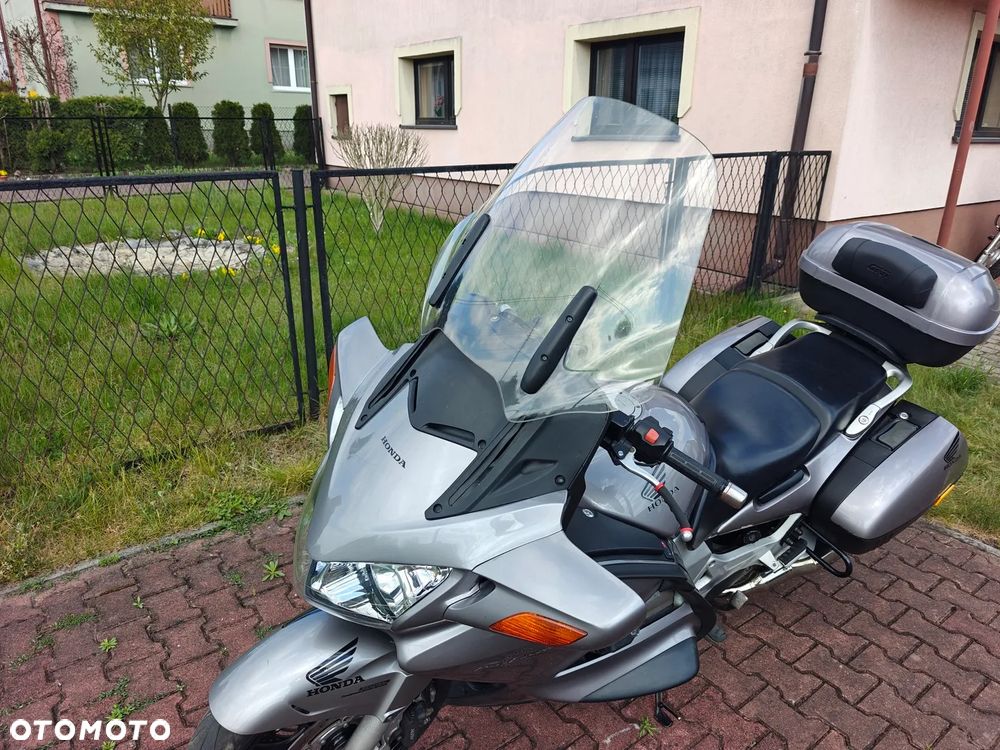 Honda ST - 11